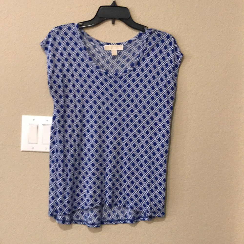 Super cute Michael Kors shirt